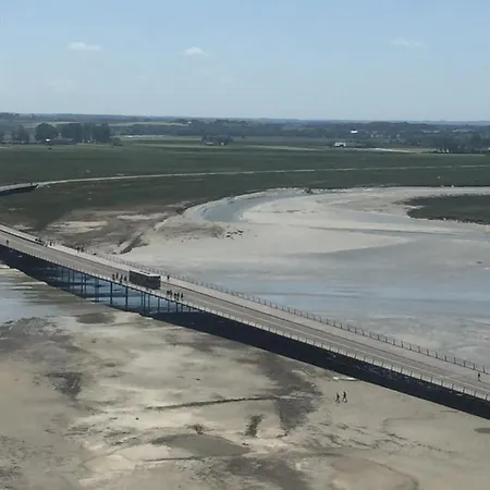 Familial Le Tanis Apartamento Pontorson