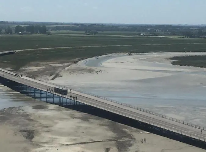 Familial Le Tanis Lejlighed Pontorson